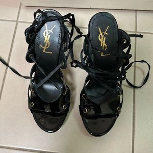 Yves Saint Laurent Heels